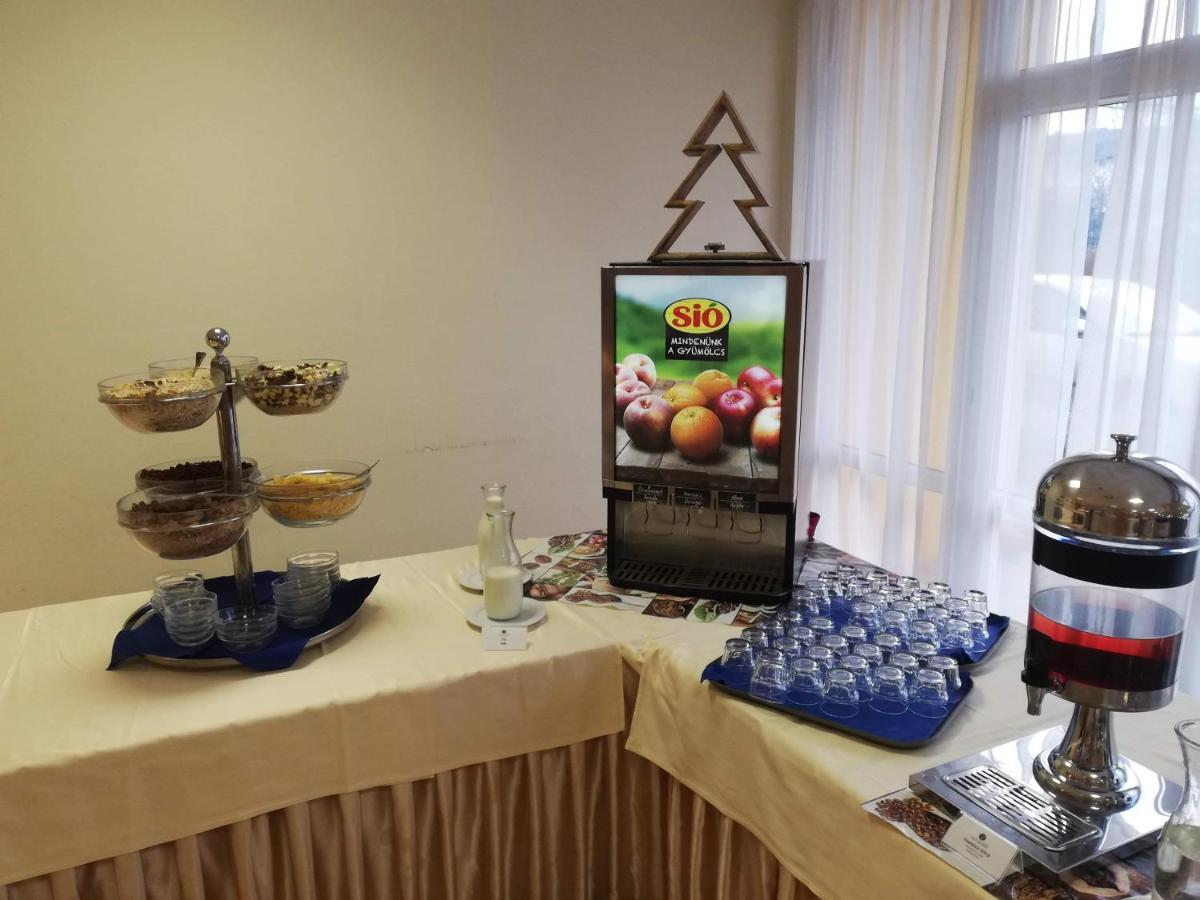 Balaton&Center Wellness Apartman 希欧福克 外观 照片